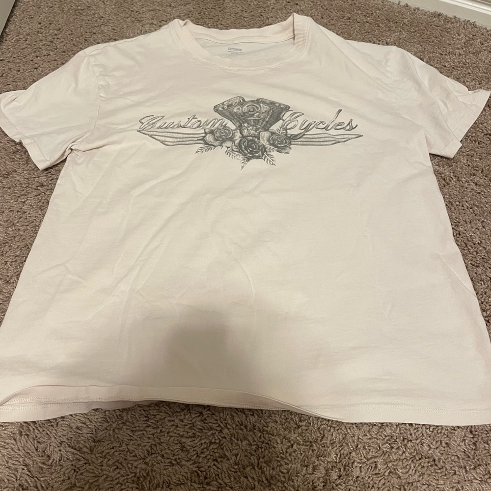 Graphic-tee